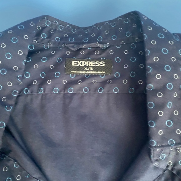 Express short sleeve button down shirt - Picture 2 of 5